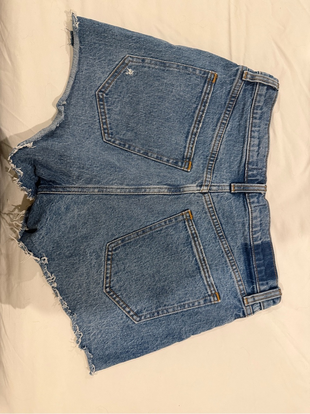 Abercrombie & Fitch Light Blue Denim Cutoff Shorts - NWOT - Sz 4 (27) - Picture 6 of 8